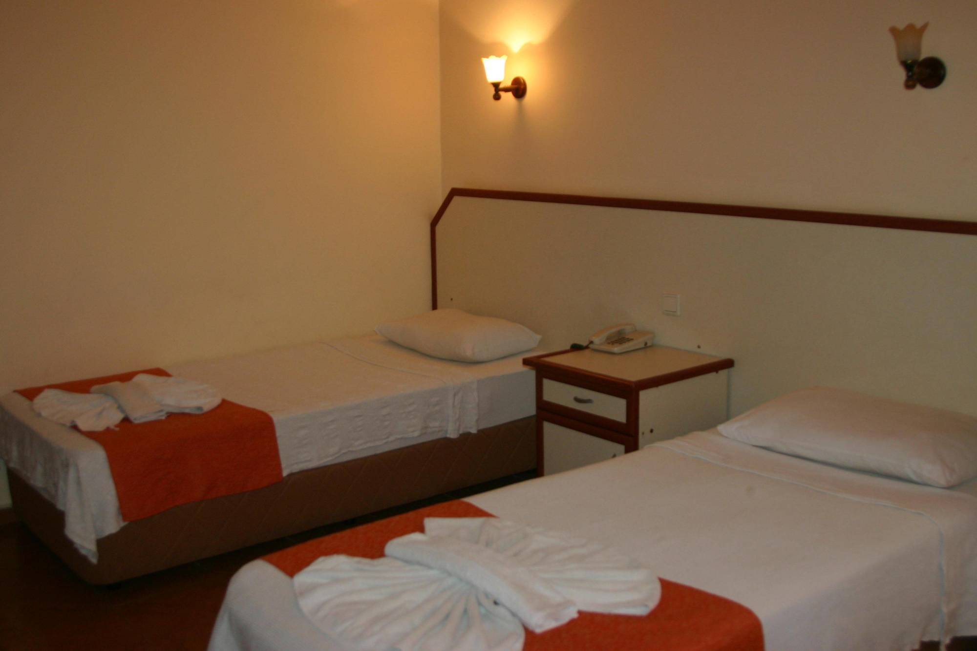 Hotel Santur Kusadası Exterior foto